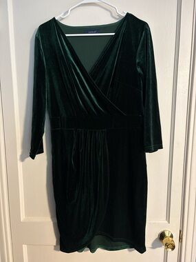 Deep Green Velvet Wrap-Style Long Sleeve Dress